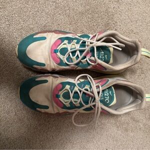 Nike Air 270
